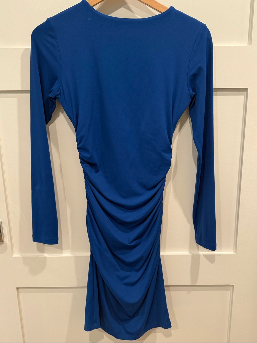 Susan Monaco Blue Long Sleeve body Con Crew Dress